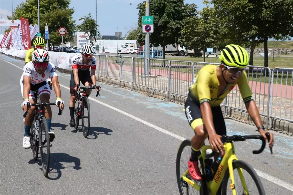 100. Yıl Cumhuriyet Bisiklet Turu Havza-Samsun etabı tamamlandı