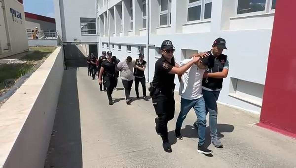 Adana\'da Torbacılara Operasyon: 4 Tutuklama