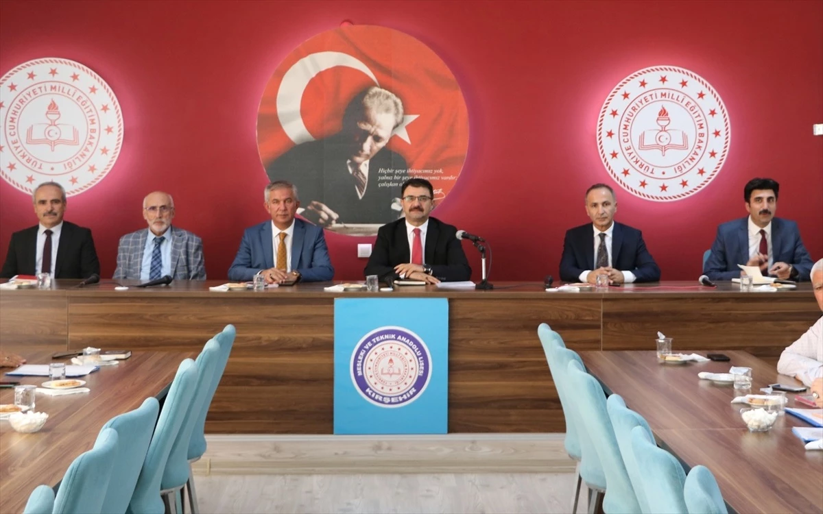 Milli Eğitim Bakanlığı Din Öğretimi Genel Müdürü Kırşehir\'de Toplantılar Gerçekleştirdi