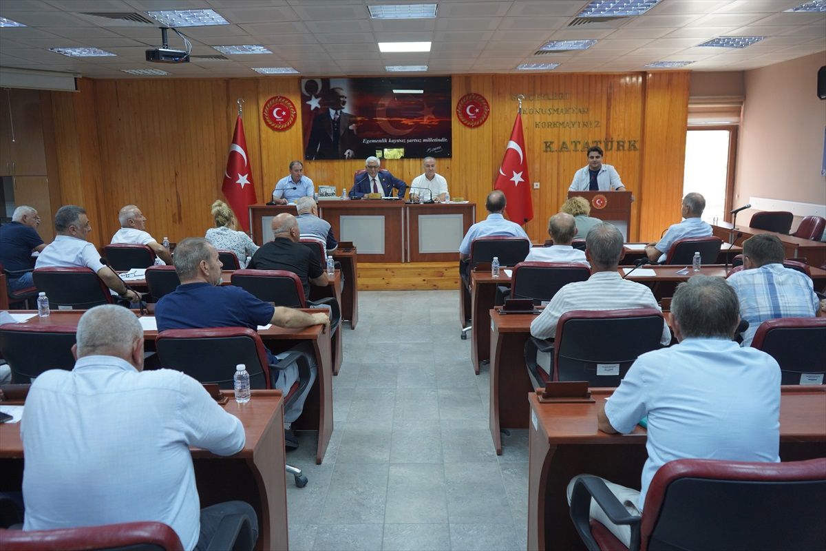 Edirne Vali Yardımcısı İl Genel Meclisi Üyelerine Projeler ve Yatırımlar Hakkında Bilgi Verdi