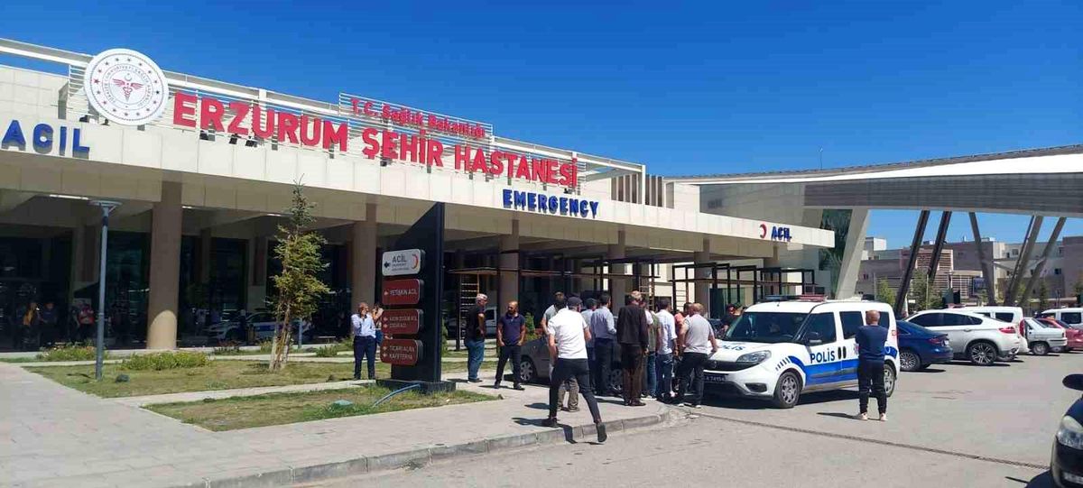 Erzurum Şehir Hastanesinde Hasta Yakınları ile Görevliler Arasında Kavga
