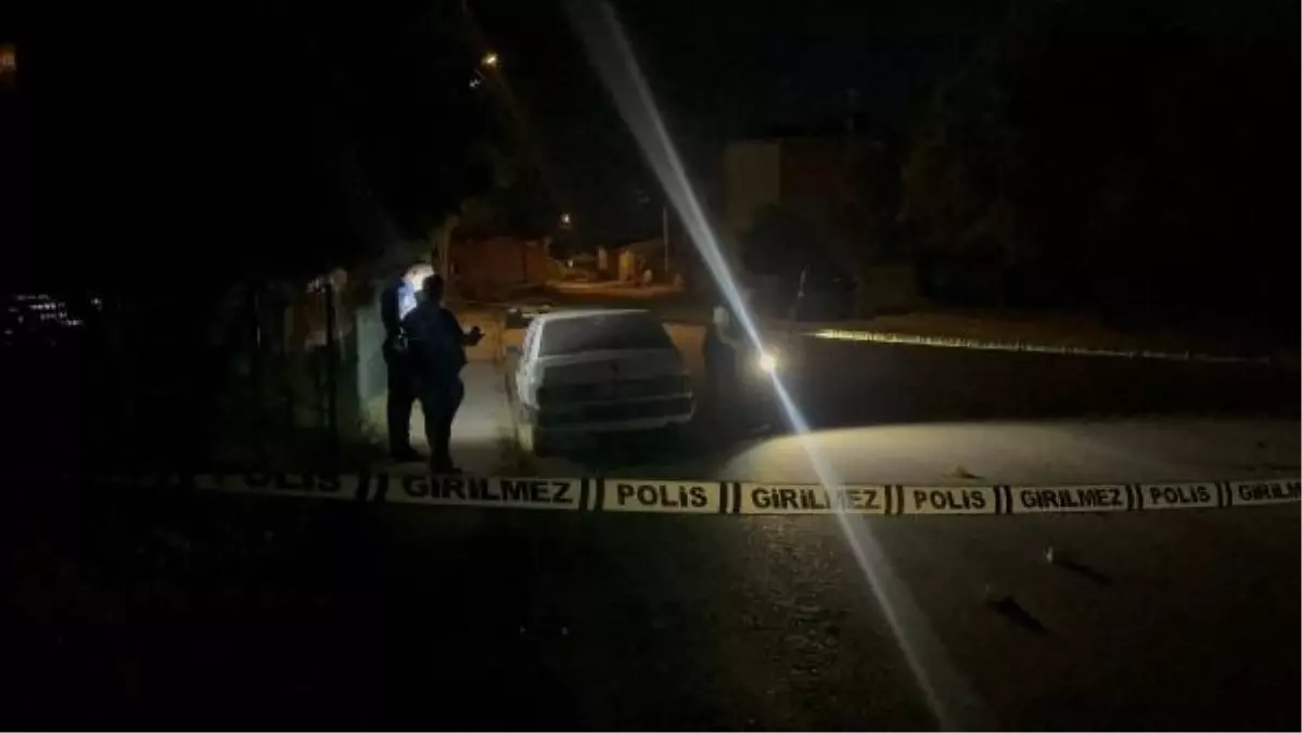 Eskişehir'de Üvey Kardeş Sokakta Tartıştığı Kişiyi Öldürdü