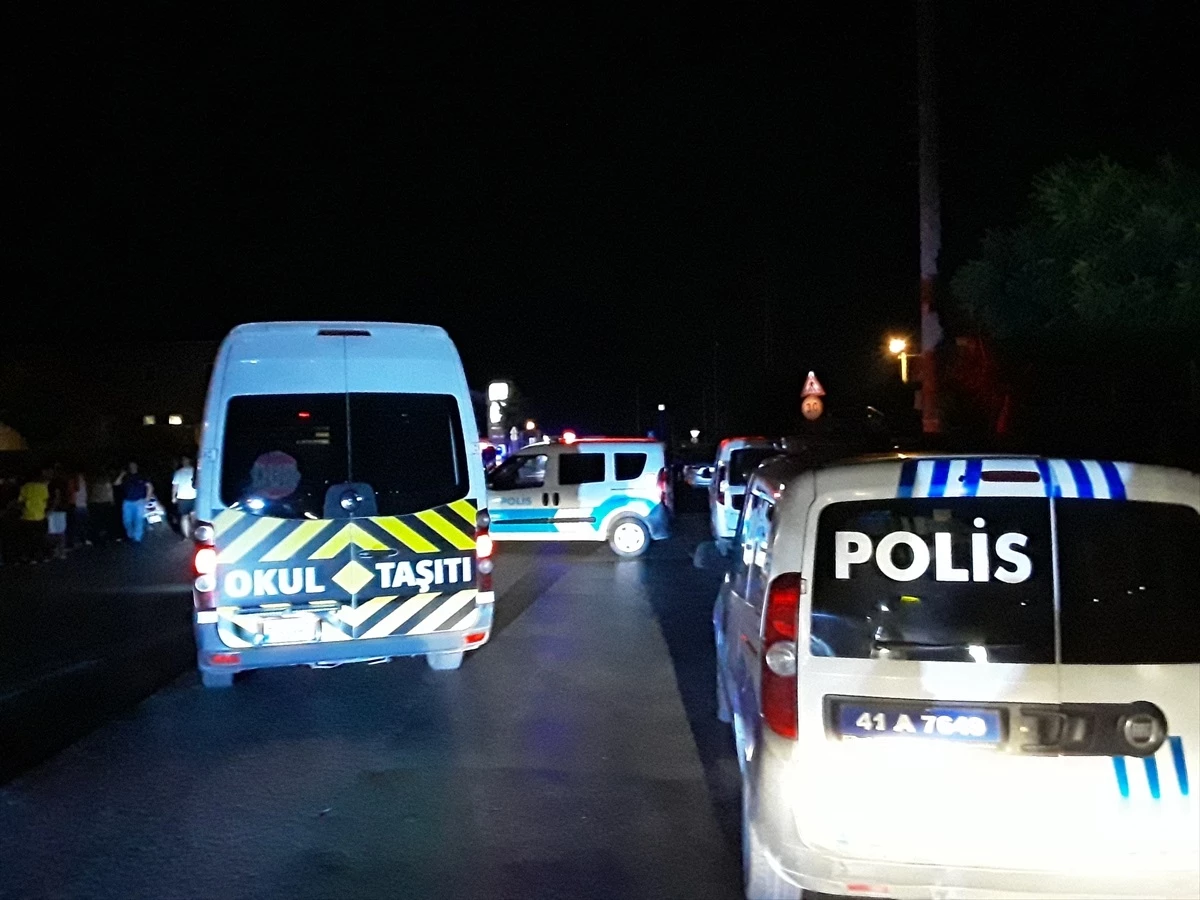 Kocaeli\'de polis kovalamacası sonucu silahlı saldırı: Bir polis yaralandı