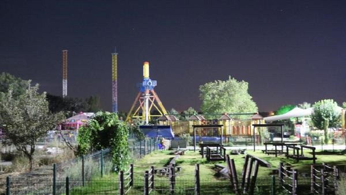 İzmir\'deki Lunaparkta Salıncak Kazası: 6 Kişi Yaralandı