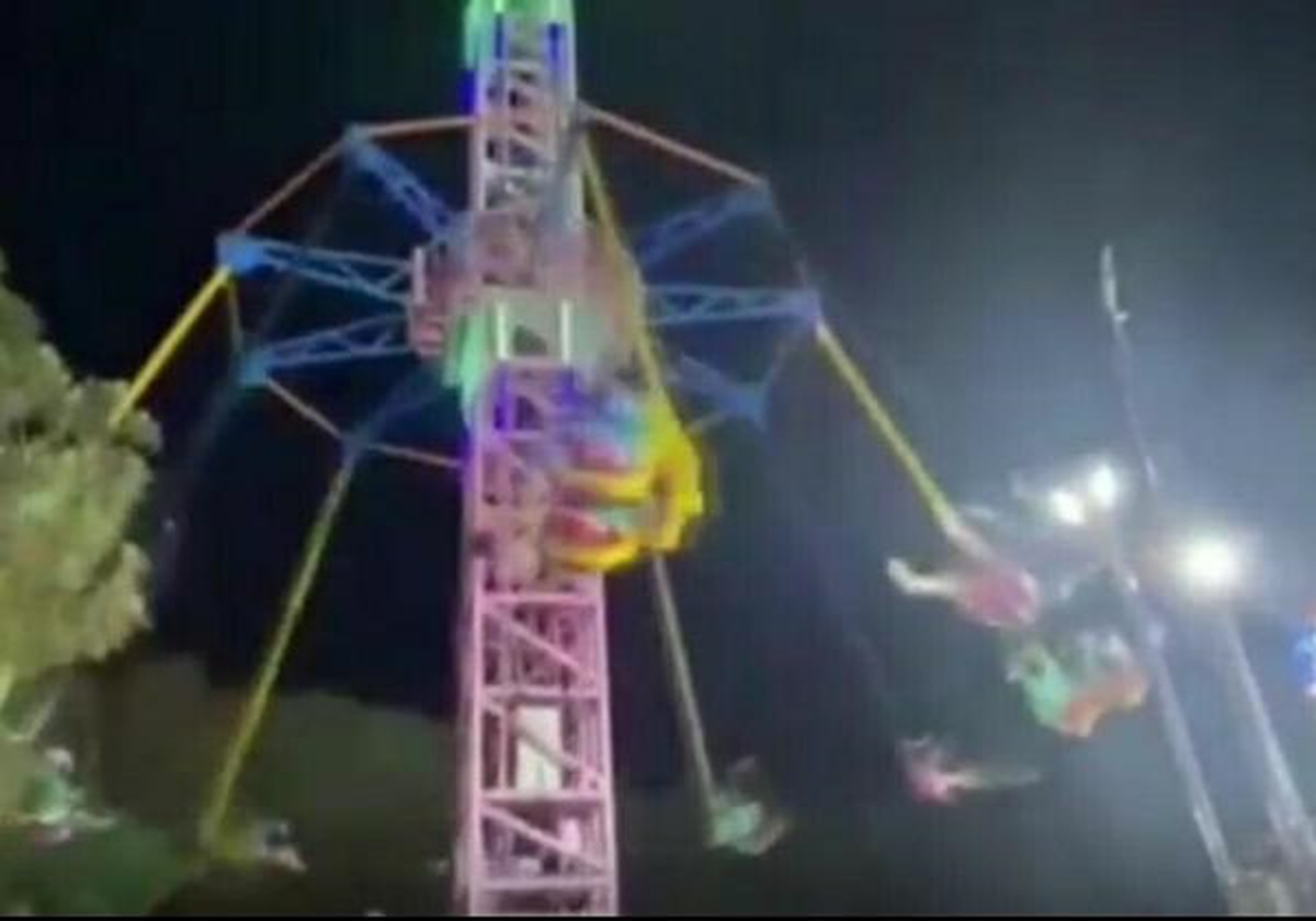 Buca\'da lunapark kazası cep telefonuyla görüntülendi
