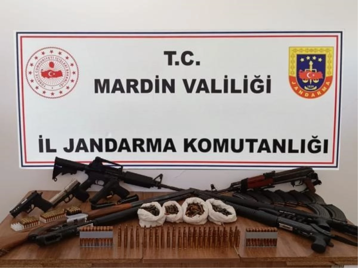 Mardin\'de yapılan operasyonda çok sayıda silah ele geçirildi