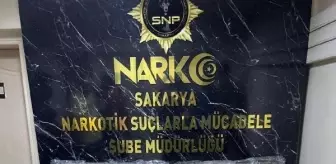 Sakarya'da Uyuşturucu Operasyonunda 24,5 Kilogram Skunk Ele Geçirildi