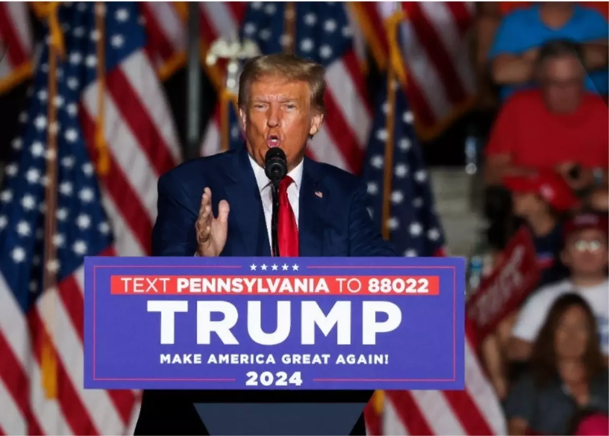 Donald Trump, 2020 seçim sonuçlarını tersine çevirmekle suçlanıyor