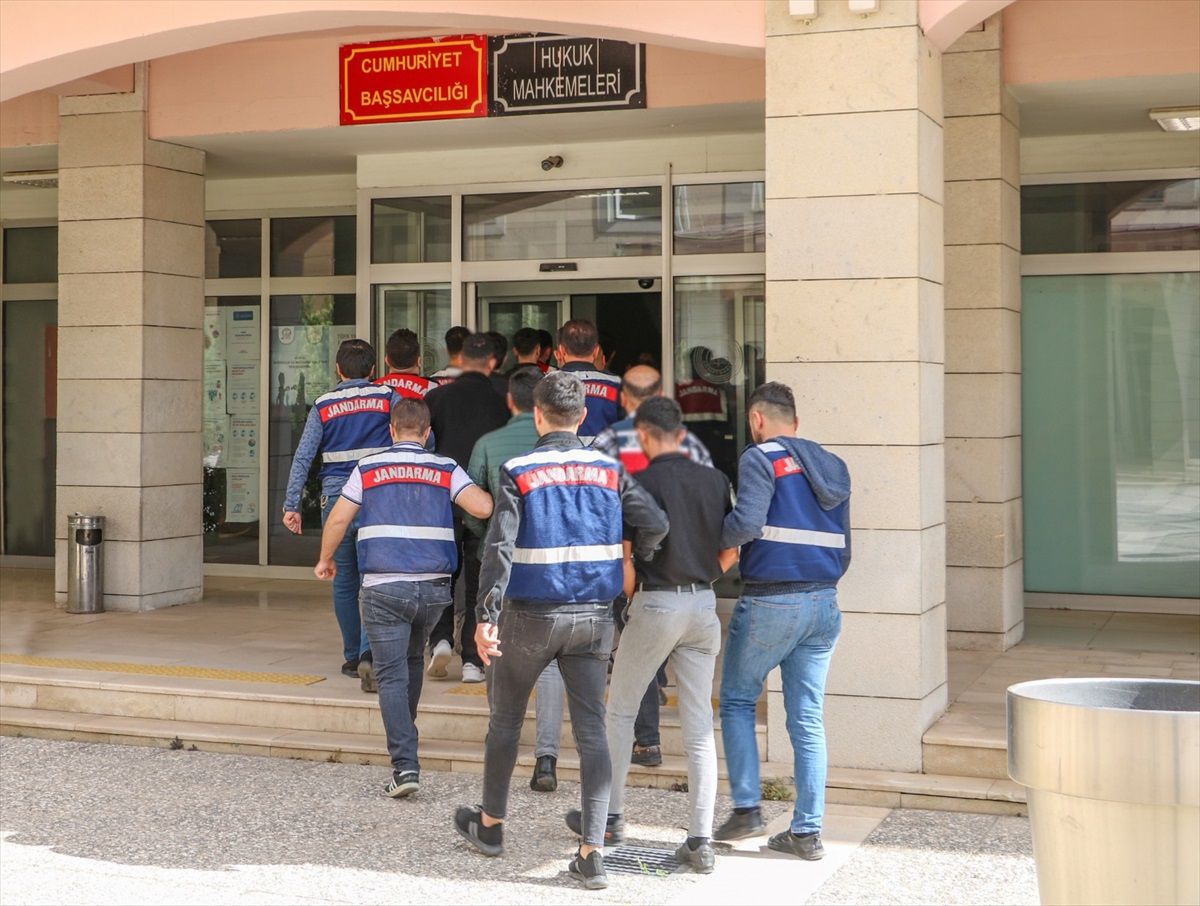 Siirt\'te 7 Ayda 182 Şüpheli Gözaltına Alındı