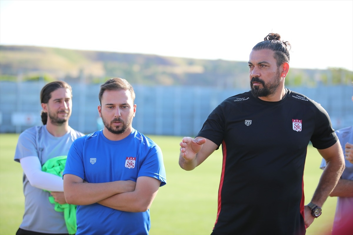 EMS Yapı Sivasspor, yeni sezon hazırlıklarına devam ediyor