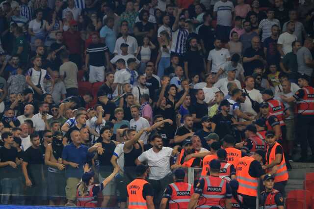 Son Dakika: Beşiktaş, UEFA Avrupa Konferans Ligi - 2. Eleme Turu'nda Tirana'yı 2-0 mağlup ederek tur atladı Son Dakika: Beşiktaş, UEFA Avrupa Konferans Ligi - 2. Eleme Turu'nda Tirana'yı 2-0 mağlup ederek tur atladı