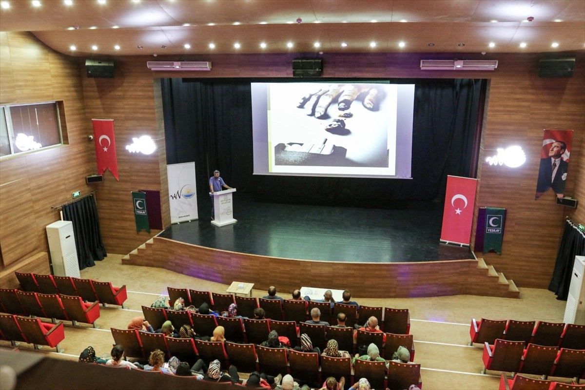 Van\'da Sigara Kullanımının Olumsuz Etkileri Hakkında Bilgilendirme Semineri Düzenlendi