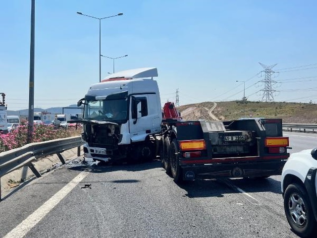 Kuzey Marmara Otoyolu'nda korkunç kaza! Anne ve çocuğu feci şekilde can verdi Kuzey Marmara Otoyolu'nda korkunç kaza! Anne ve çocuğu feci şekilde can verdi