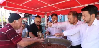 Ayaş Belediyesi, Muharrem Ayı'nda Vatandaşlara Aşure İkram Etti