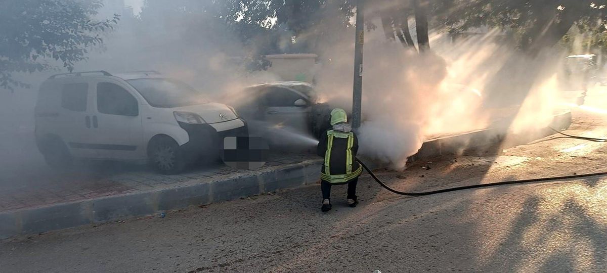 Denizli\'de Araç ve İş Yeri Yangınları Kontrol Altına Alındı