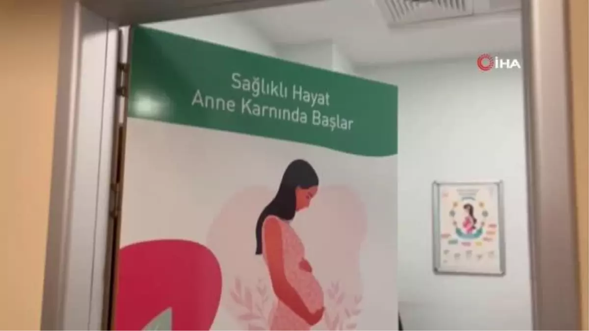 Emzirme Haftası çerçevesinde Tuzla\'da anne ve anne adayları bilgilendiriliyor