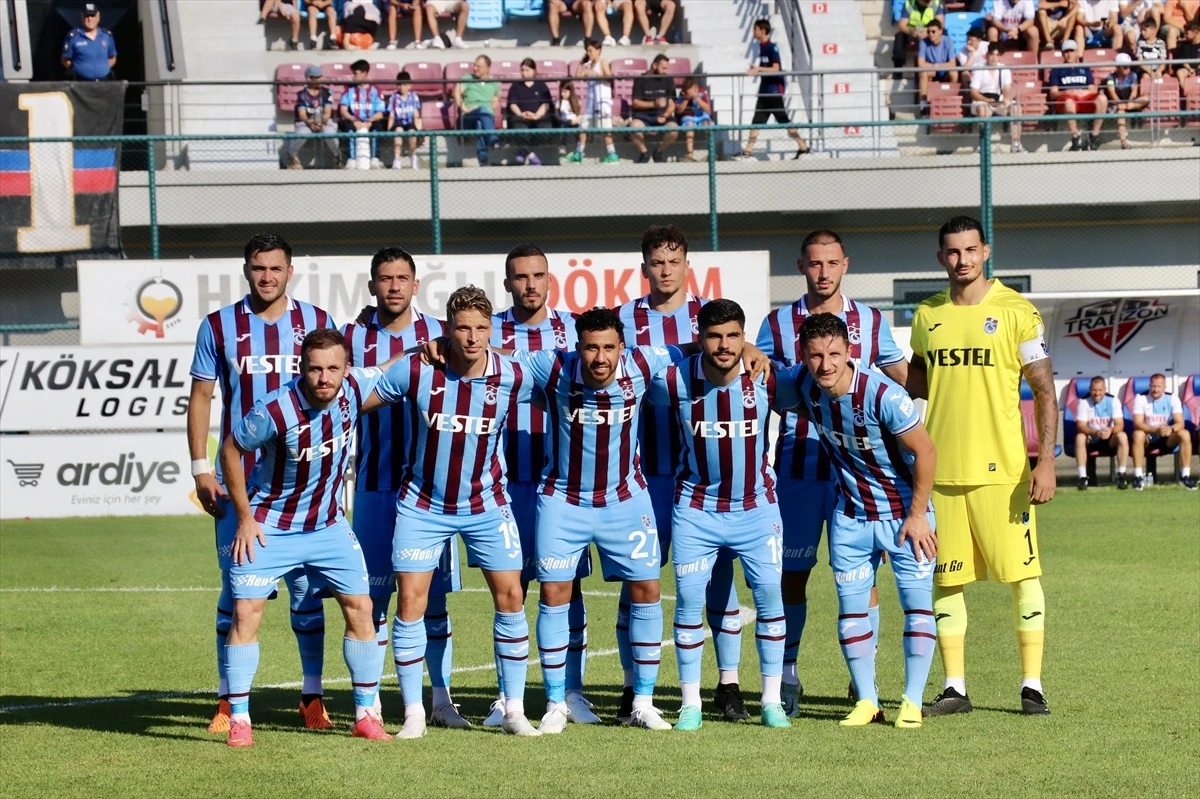 Trabzonspor, 1461 Trabzon FK\'yı 5-0 yendi