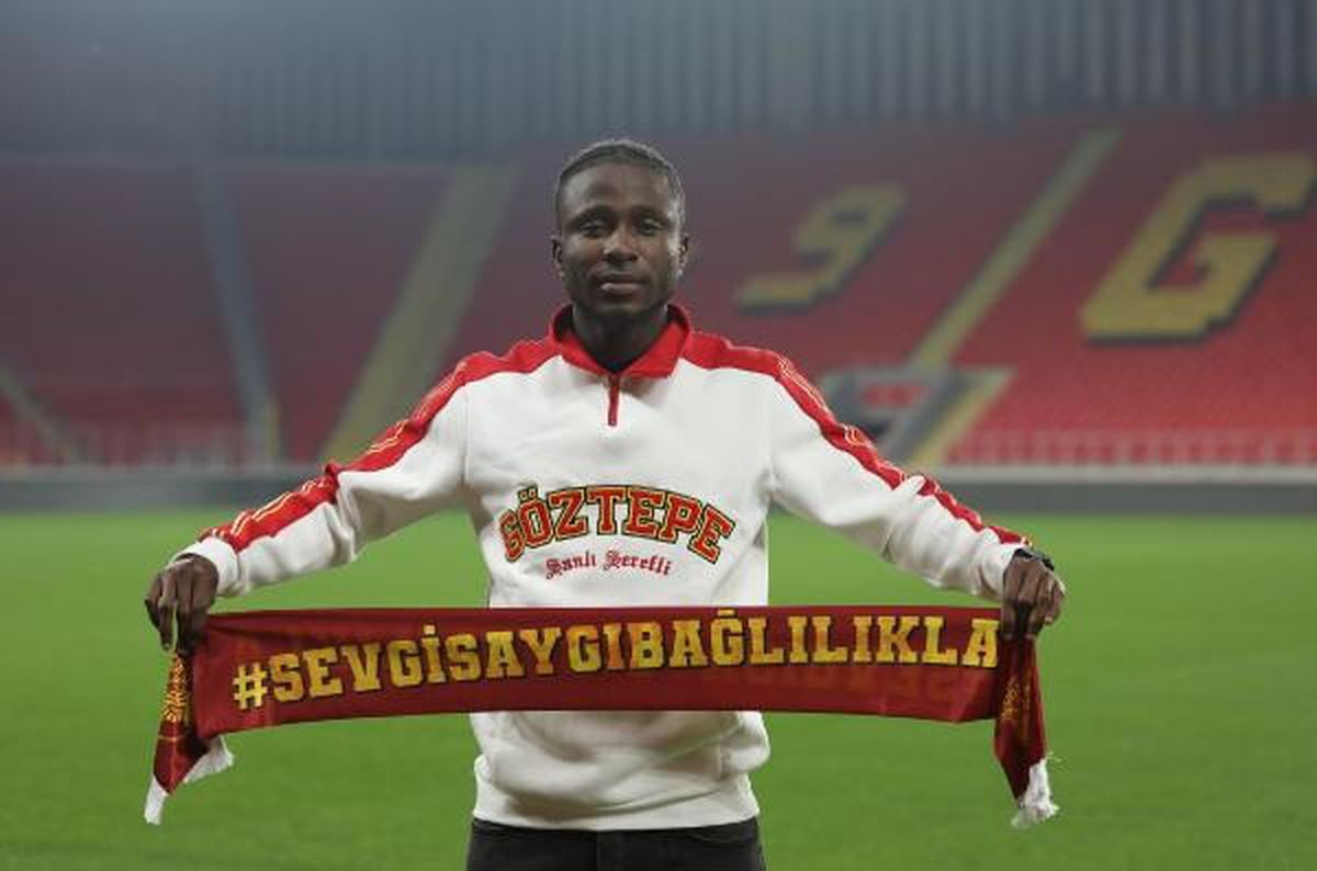 Göztepe, yabancı kontenjanını açmak için Ngalina\'yı gönderiyor