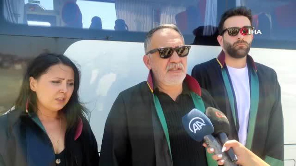 Liseli kızı 25 bıçak darbesiyle öldürüp yaktı, mahkemede her şeyi inkar etti