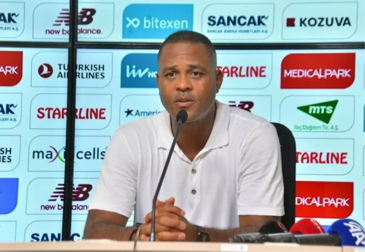 Adana Demirspor Teknik Direktörü Patrick Kluivert: \'Takımım, muazzam bir mücadele verdi\'