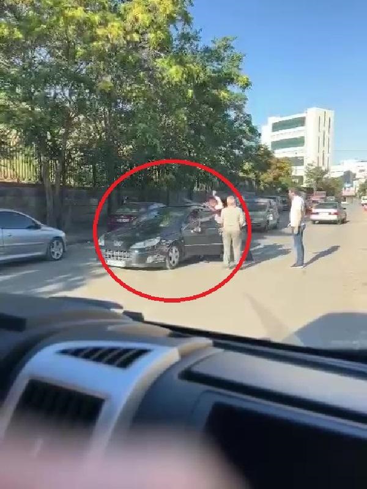 Altındağ\'da trafikte yol verme kavgası