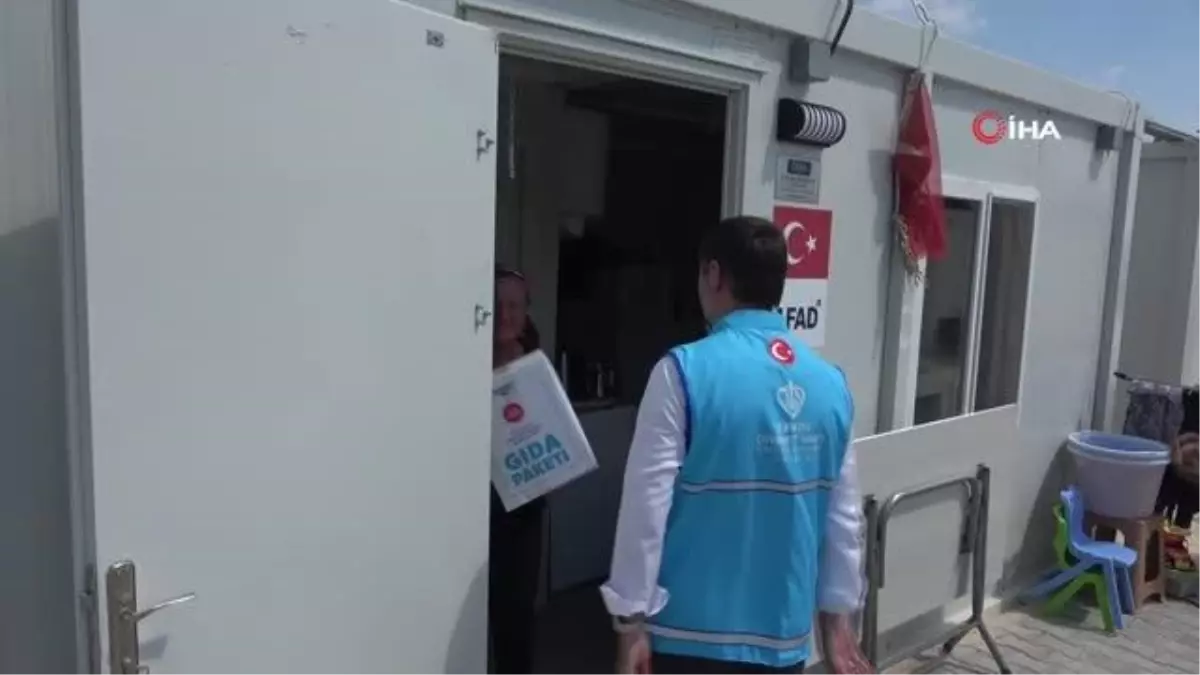 Türkiye Diyanet Vakfı Hatay\'da 15 bin adet yardım kolisi dağıttı