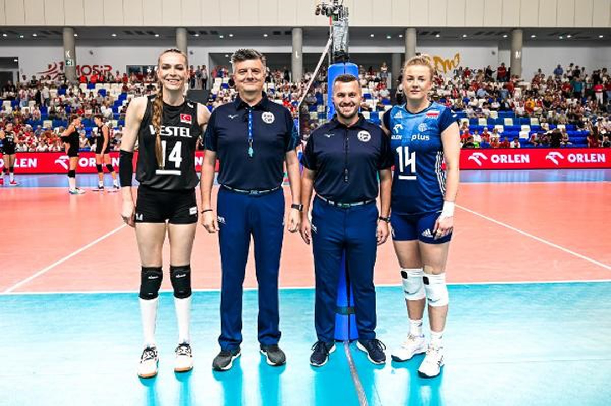 Milli Kadın Voleybol Takımı, Polonya\'ya 3-1 mağlup oldu