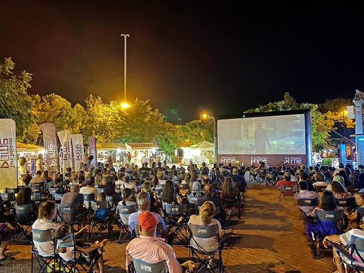 Türk Telekom Prime Açık Hava Sineması Bozcaada\'da başladı