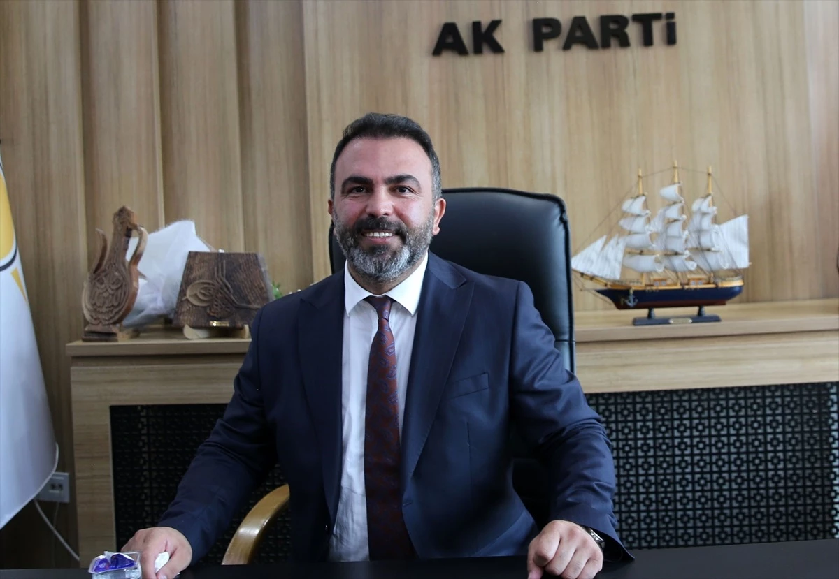 AK Parti Bitlis İl Başkanlığında Devir Teslim Töreni Gerçekleştirildi