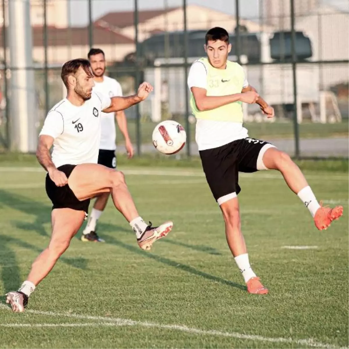 Altay, Efe Sarıkaya\'nın transferinde anlaşma sağlayamadı