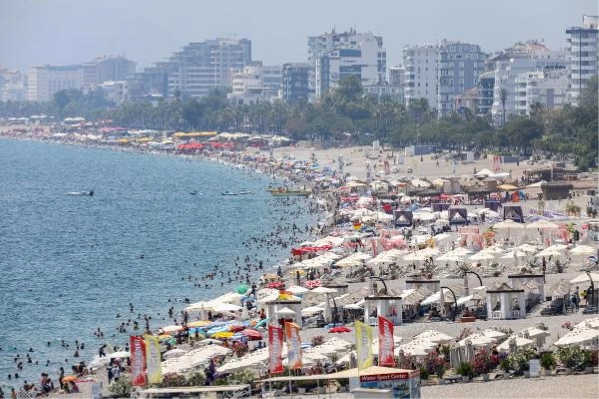 Antalya\'da Yüksek Nem ve Sıcaklık