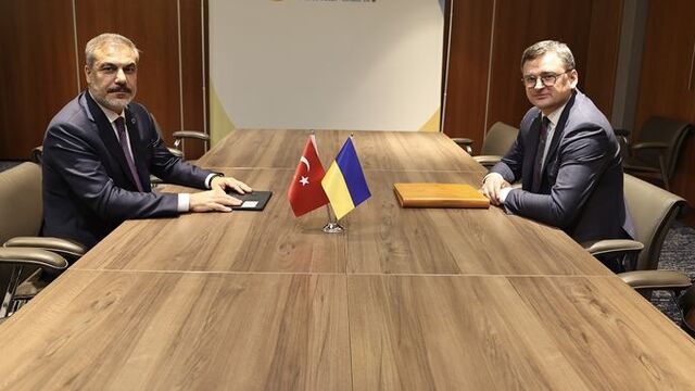 Dışişleri Bakanı Hakan Fidan'dan 'Tahıl Koridoru' diplomasisi: Ukraynalı ve ABD'li mevkidaşları ile görüştü