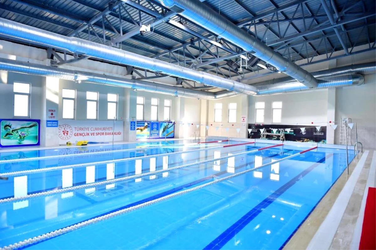 Diyarbakır Ergani\'de Yarı Olimpik Yüzme Havuzu Tamamlandı