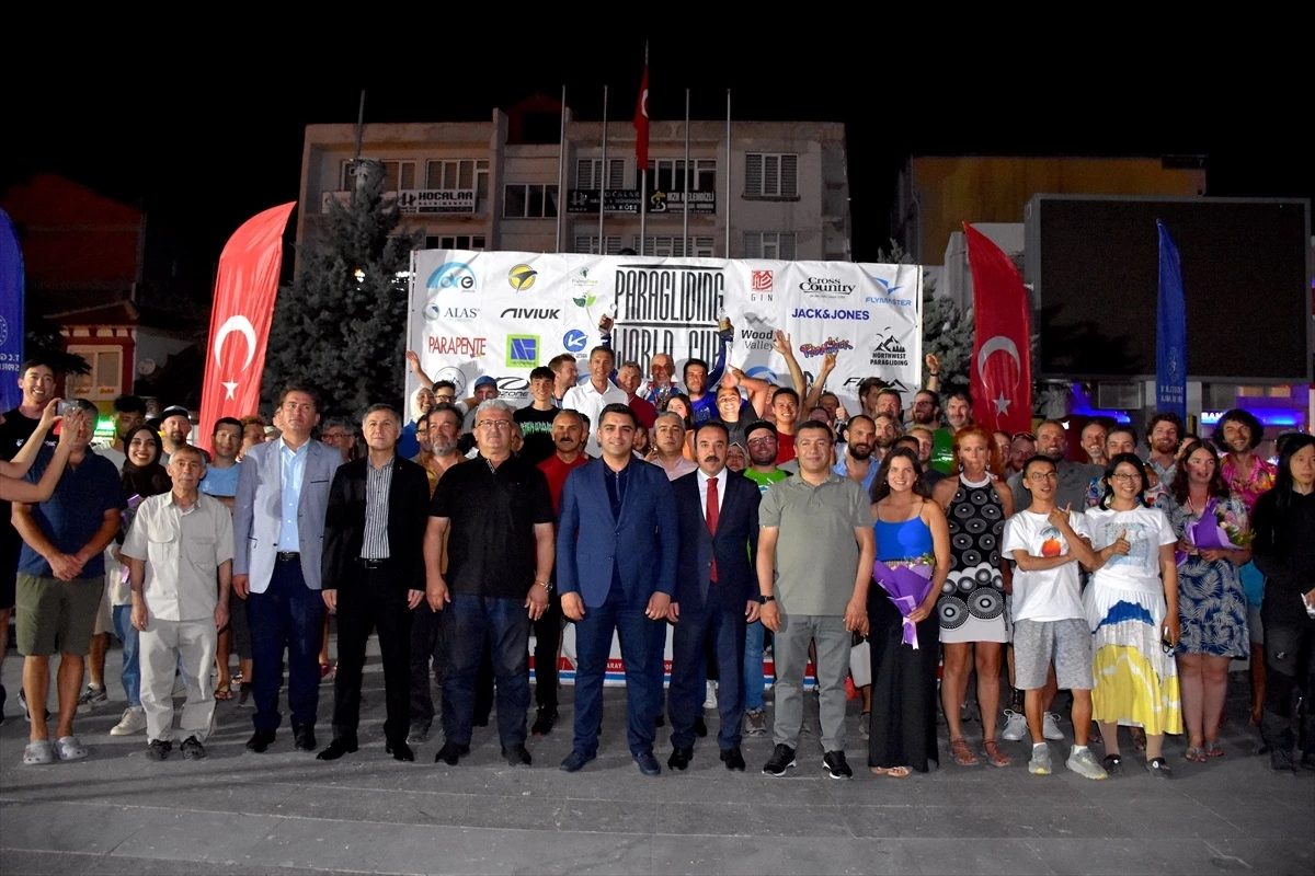 Aksaray\'da Yamaç Paraşütü Dünya Kupası Tamamlandı