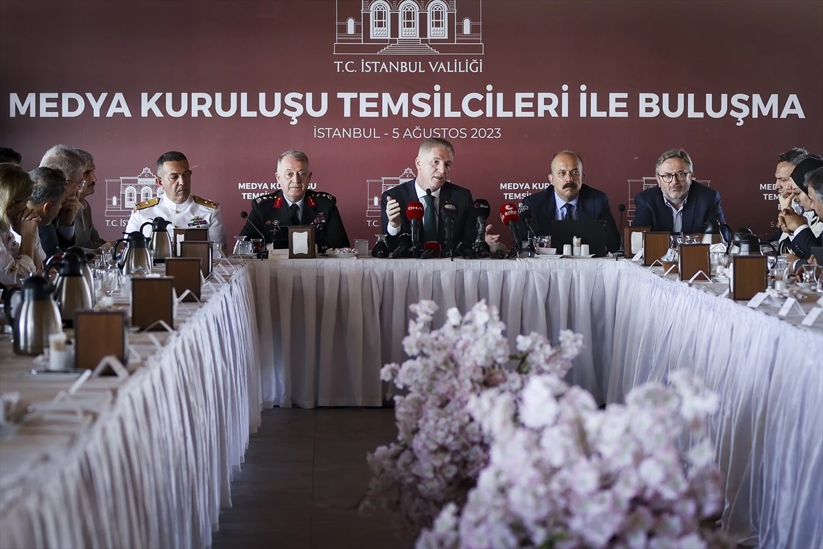 İstanbul Valisi: 6 Türk suç işliyorsa, 1 yabancı suç işliyor