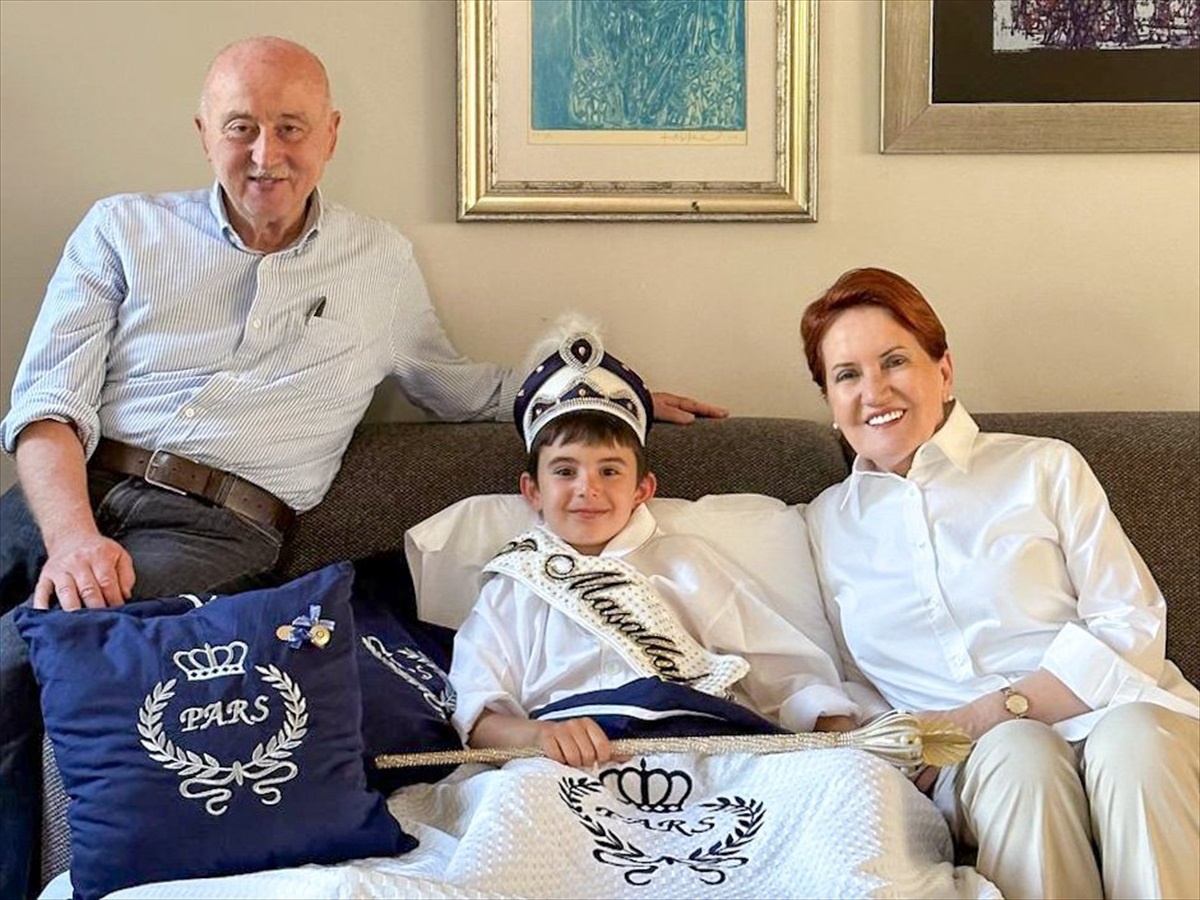 İYİ Parti Genel Başkanı Akşener\'in torunu sünnet oldu