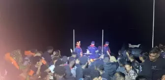 Yunanistan unsurları tarafından geri itilen 208 kaçak göçmen kurtarıldı