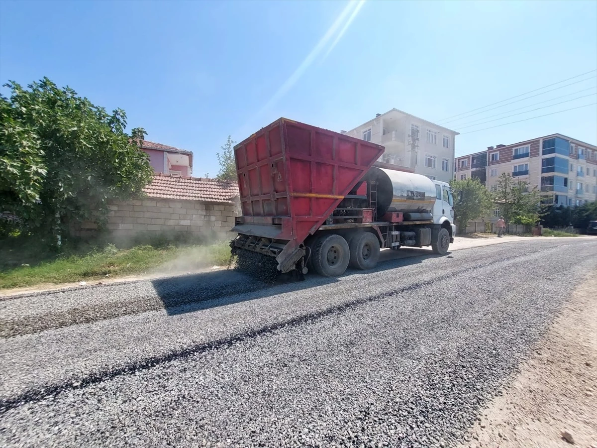 Lüleburgaz Belediyesi Yol Yapım Çalışmalarına Başladı