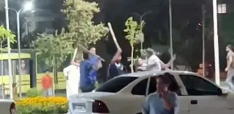 Şanlıurfa'da Taşlı Sopalı Kavga Parkta Görüntülendi