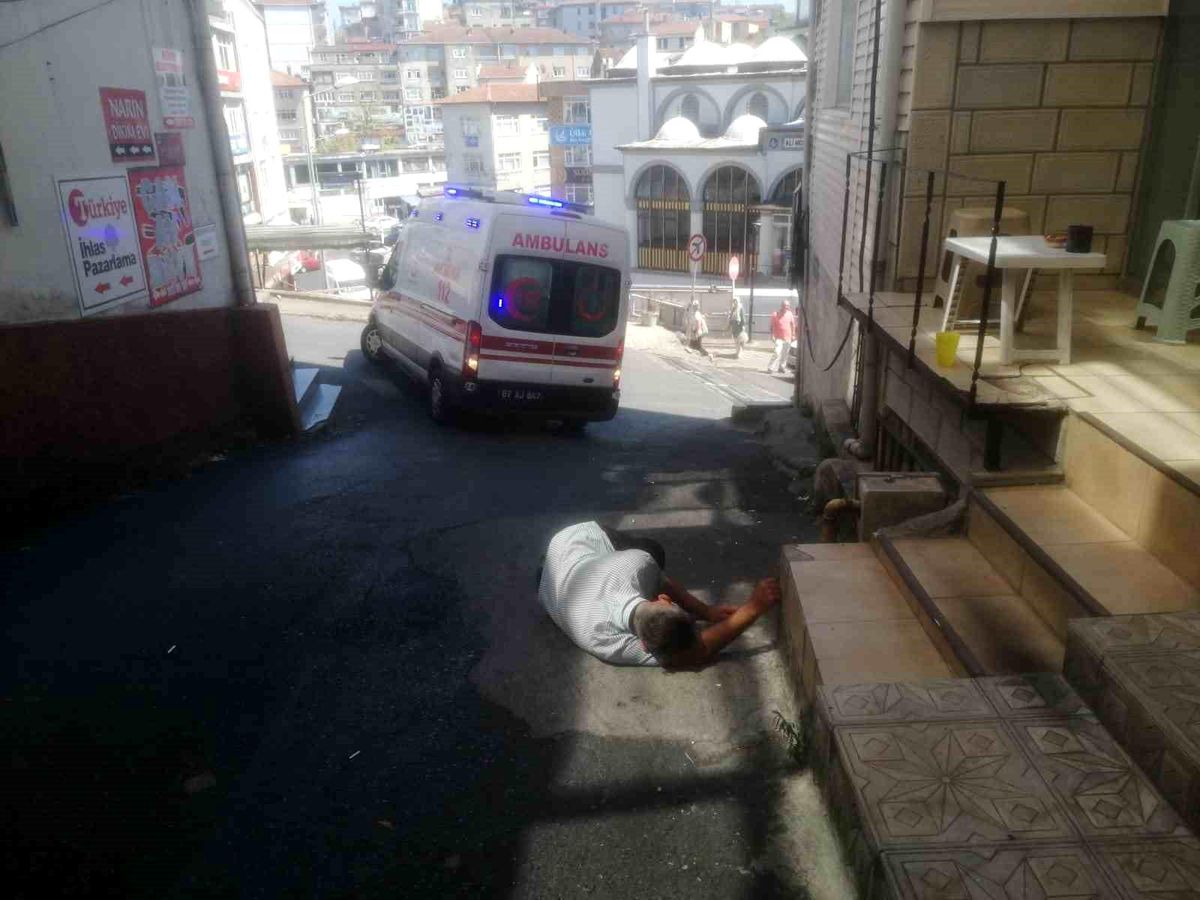 Zonguldak\'ta Aşırı Sıcaklar Nedeniyle Bir Kişi Bayıldı