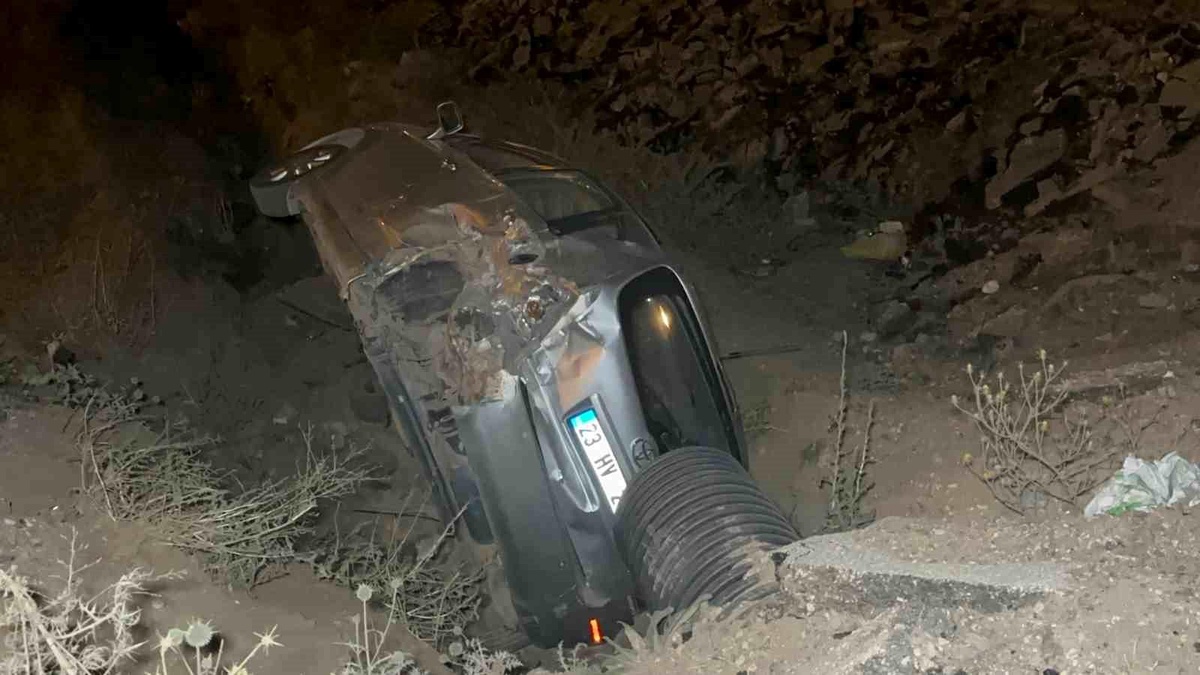 Elazığ\'da Trafik Kazası: 6 Kişi Yaralandı