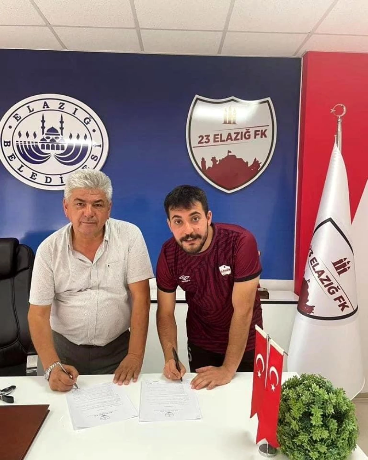 23 Elazığ FK Kalecisi Eren Yılmaz\'ın Sözleşmesi Uzatıldı
