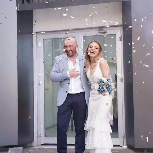 7 ay önce evlendiği kocasını kıskançlık yüzünden öldürmüş