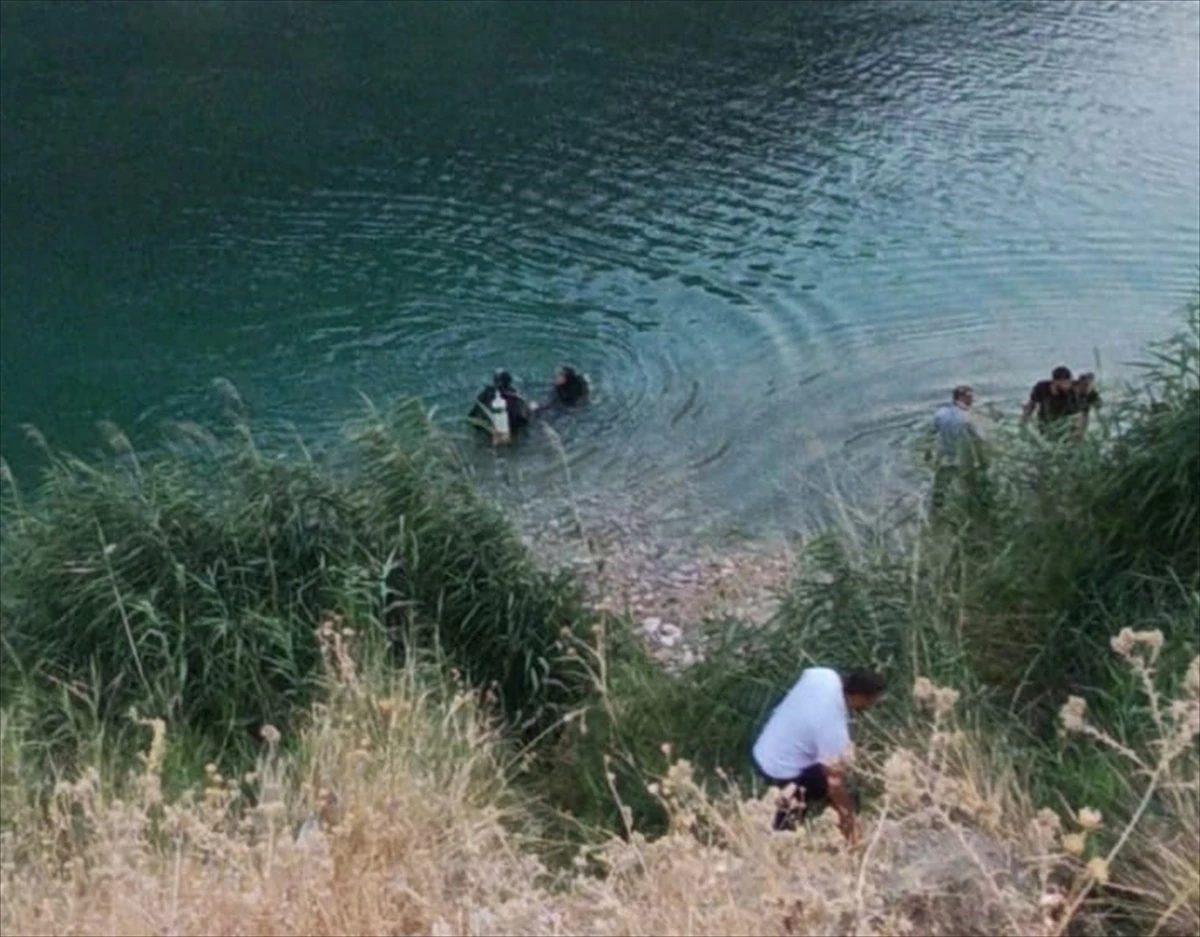 Adıyaman\'da Fırat Nehri\'nde boğulan genç hayatını kaybetti