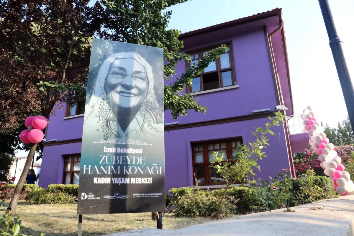 İzmit Belediyesi, Zübeyde Hanım Konağı Kadın Yaşam Merkezi\'ni açtı