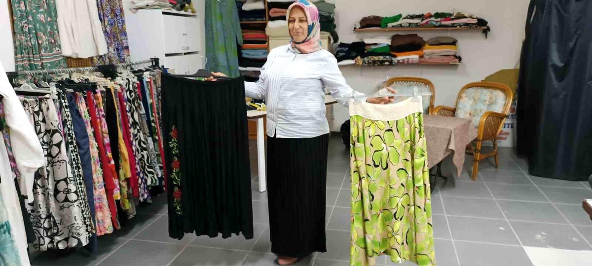 Düzce\'de Çocuklarının Çeyizlerini Hazırlayan Kadın Terzi