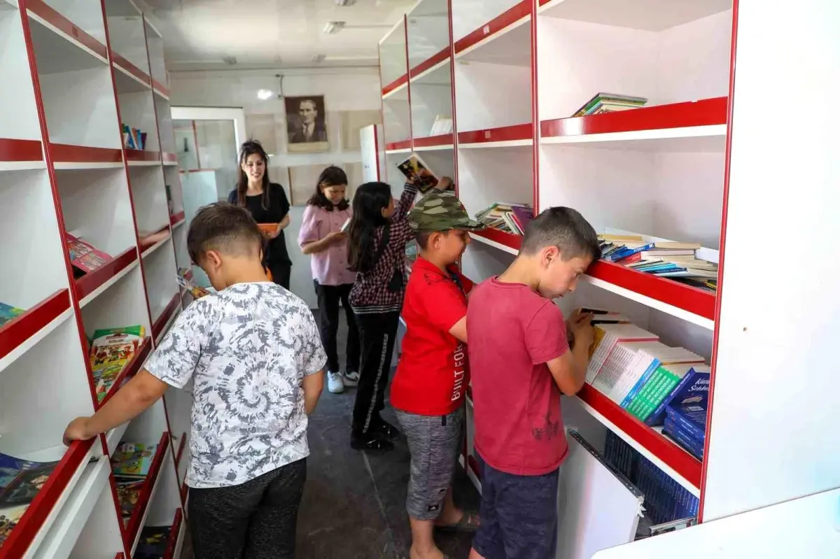 Talas Belediyesi Gezici Kütüphane Okuma Şenliği