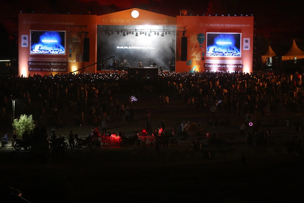 Kapadokya Balon ve Kültür Yolu Festivali Devam Ediyor