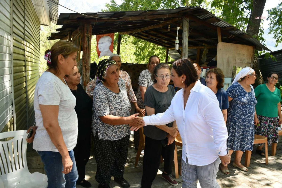 CHP Adana Milletvekili Müzeyyen Şevkin: 2023\'ün ilk 6 ayında Türkiye genelinde 70 bine yakın esnaf dükkanına kilit vurdu