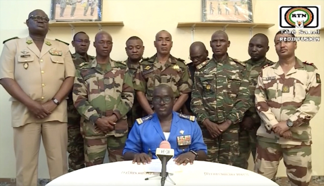 Nijer'de cunta yönetimine verilen 1 haftalık süre bugün doluyor! Askeri müdahale an meselesi